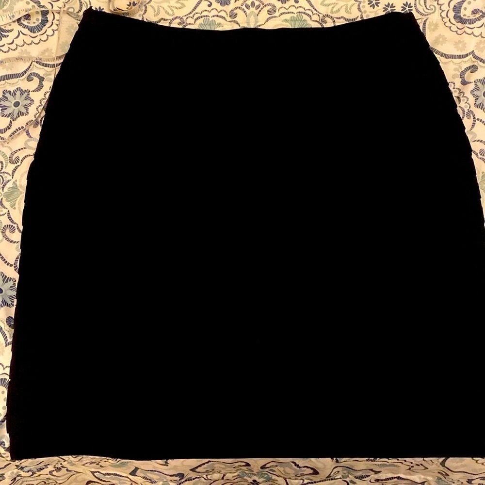 Black skirt